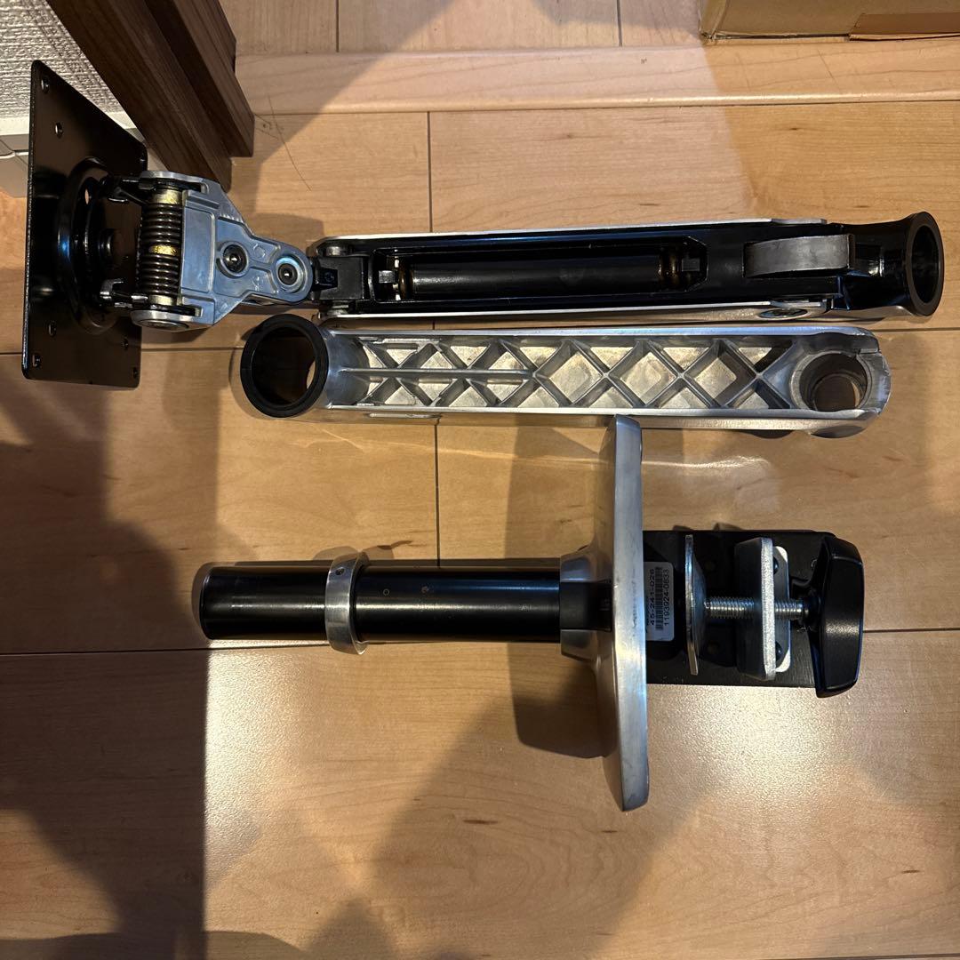 ERGOTRON エルゴトロン LX デスク モニターアーム　シルバー