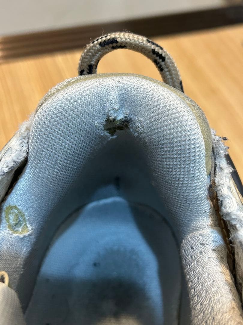 うにょーん BALENCIAGA バレンシアガ runner 43