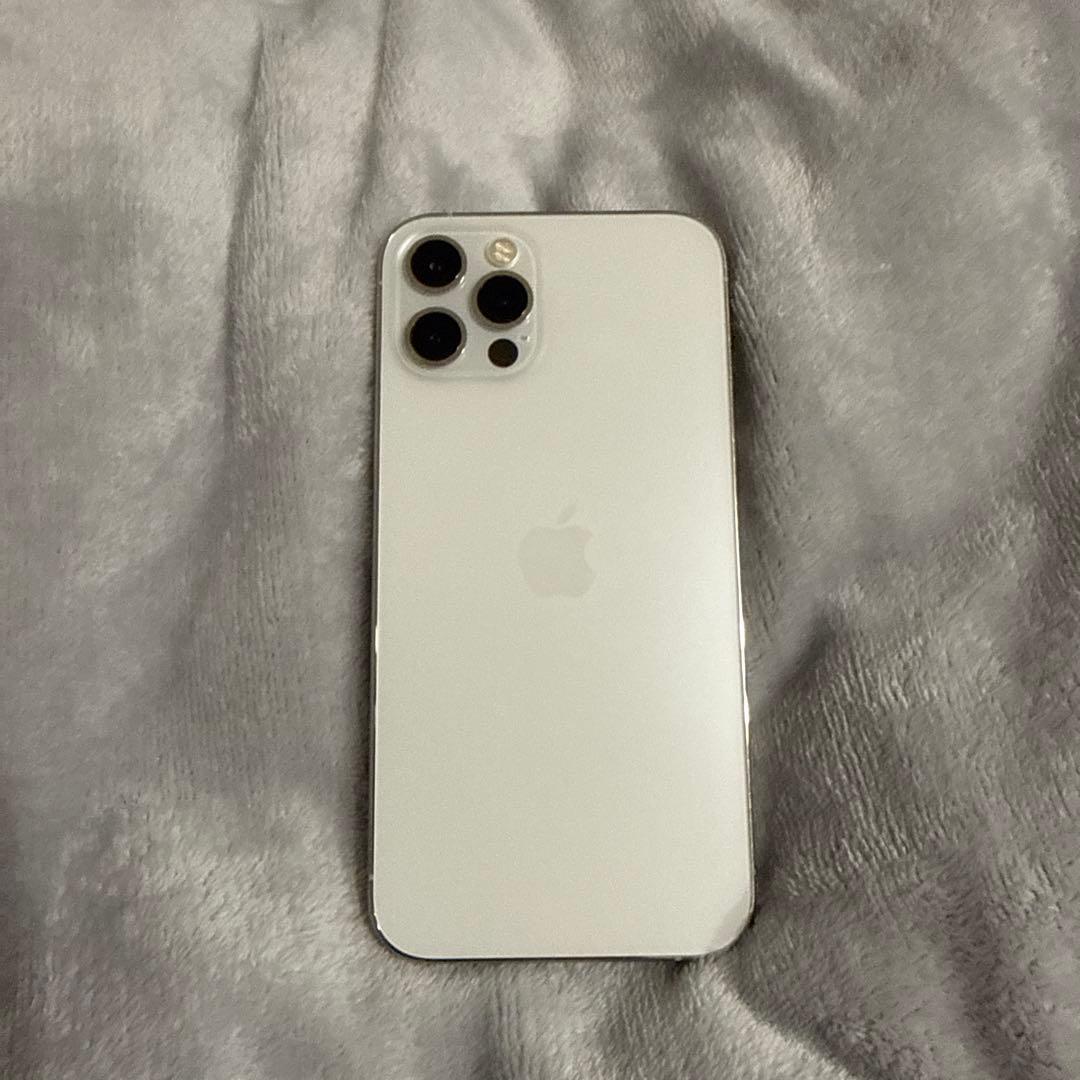 Apple iPhone 12 Pro 本体