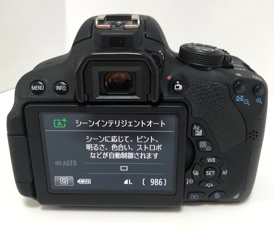 ⭐️お値下げしましたCanon EOS Kiss X7i ダブルレンズ⭐️おまけ多数
