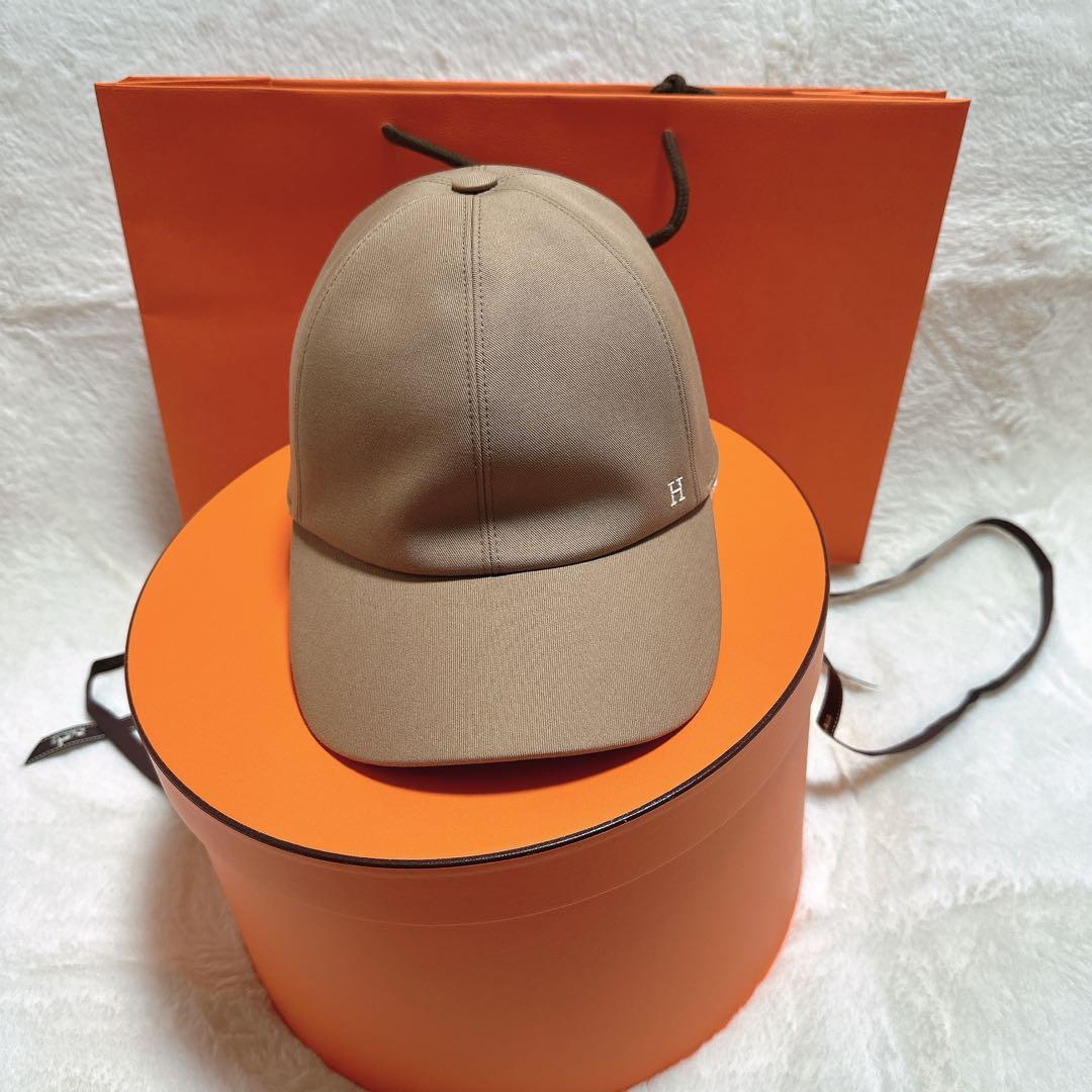 未使用品　エルメス　キャスケット　キャップ　ライリーHドロワ　ビスキュイ