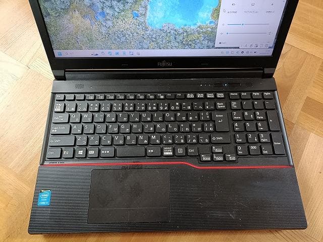 富士通 ノートA574/H　SSD256GBモリ8GB ☆快速☆