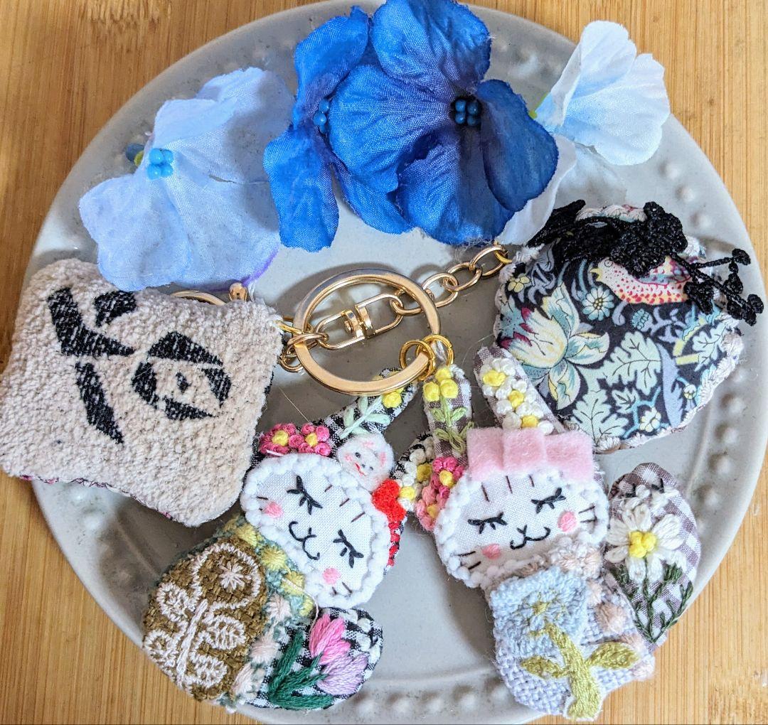 haru•*¨*•.¸♬︎ネコちゃんブローチオーダーページ