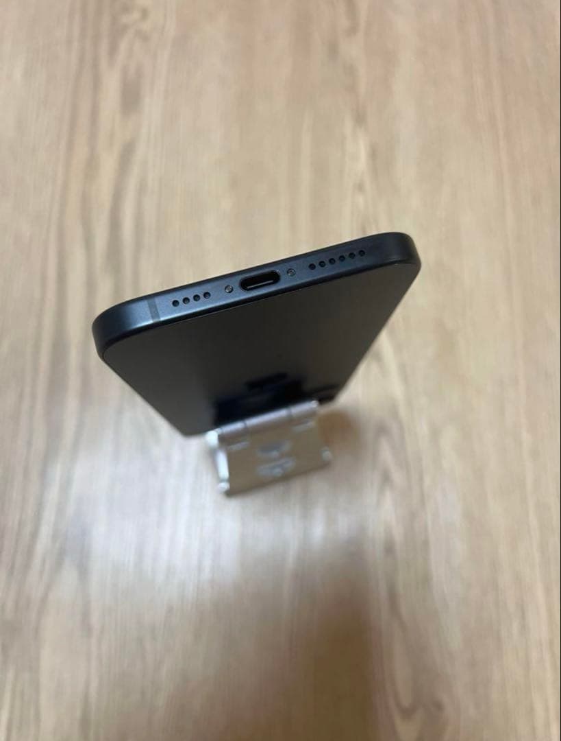 【美品】 iPhone 15Plus 128GB ブラック