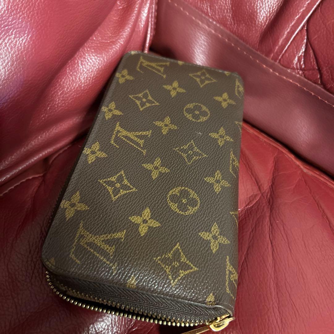 美品！ルイヴィトン モノグラム ジッピーウォレット