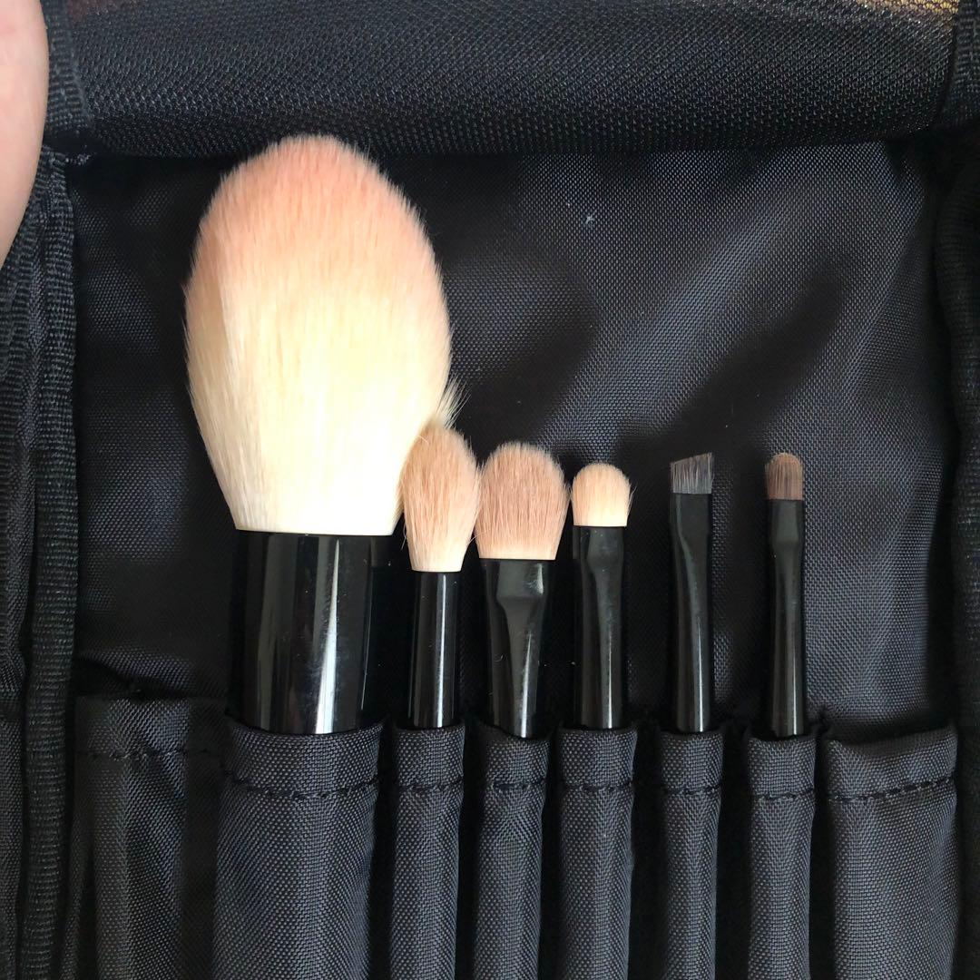 addiction アディクション メイクブラシセット ポーチ付き