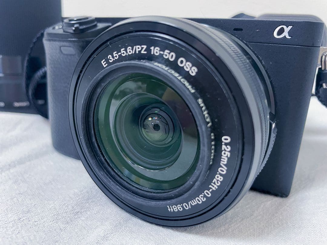 早い者勝ち！極上セット！ソニーα6400 Wズーム バッテリー3個付 動作確認済