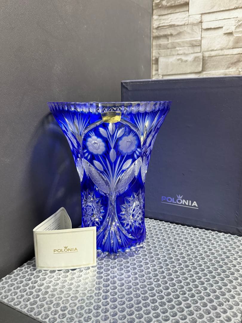 【ポーランド製 POLONIA クリスタル花瓶】色被せ切子 高さ24cm 美品