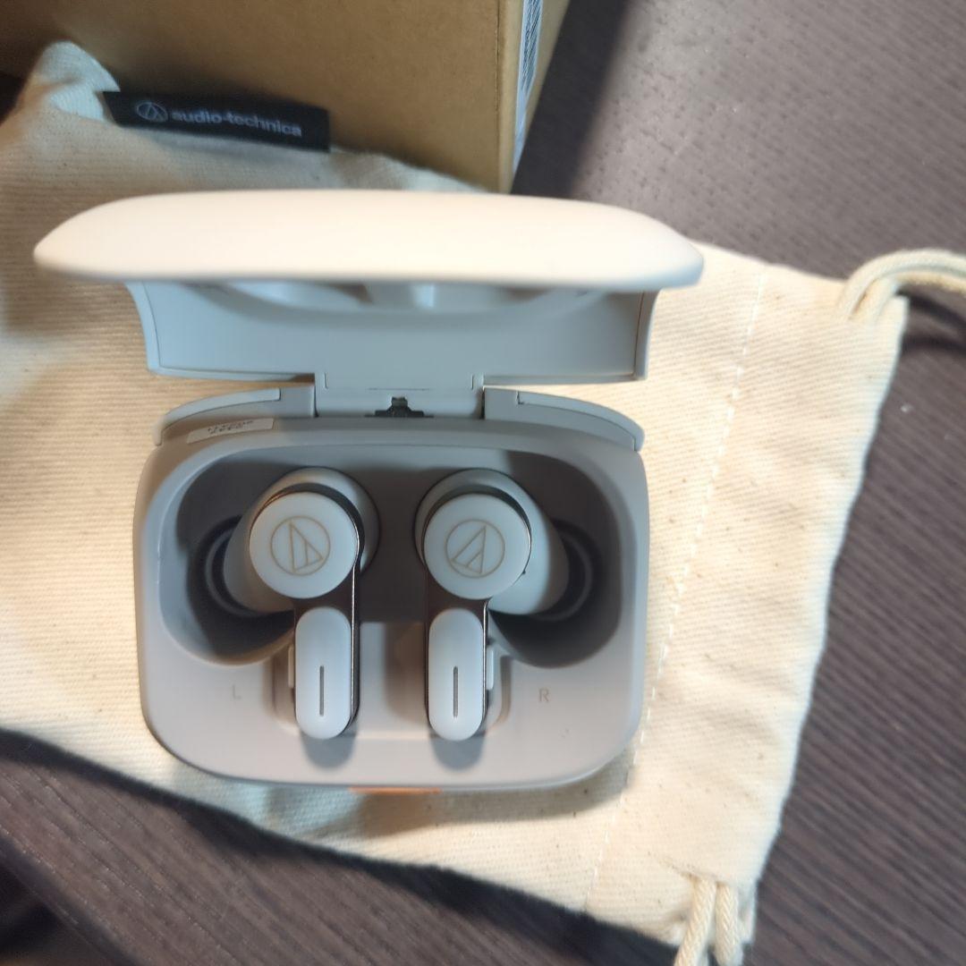 新品保証期間中　オーディオテクニカ　ATH-TWX7 ワイヤレスイヤフォン