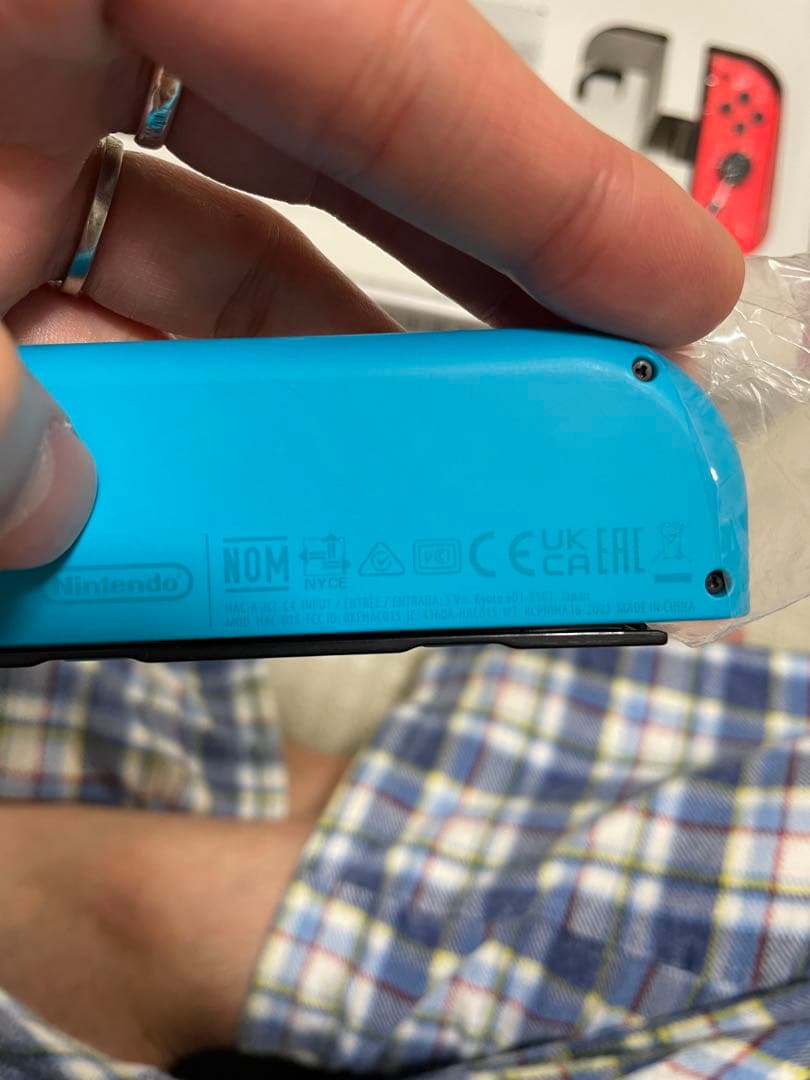 Nintendo Switch 本体　バッテリー持続時間が長くなったモデル