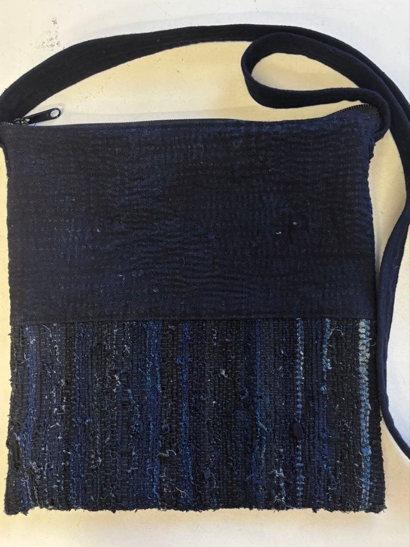 古布　藍染　庄内刺し子と裂織りのショルダーバッグ　絣　リメイク