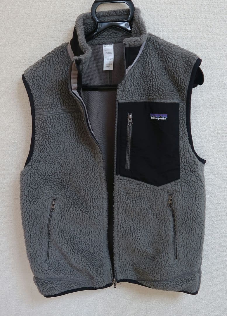 【patagonia】パタゴニア クラシックレトロx フリース ベスト グレー