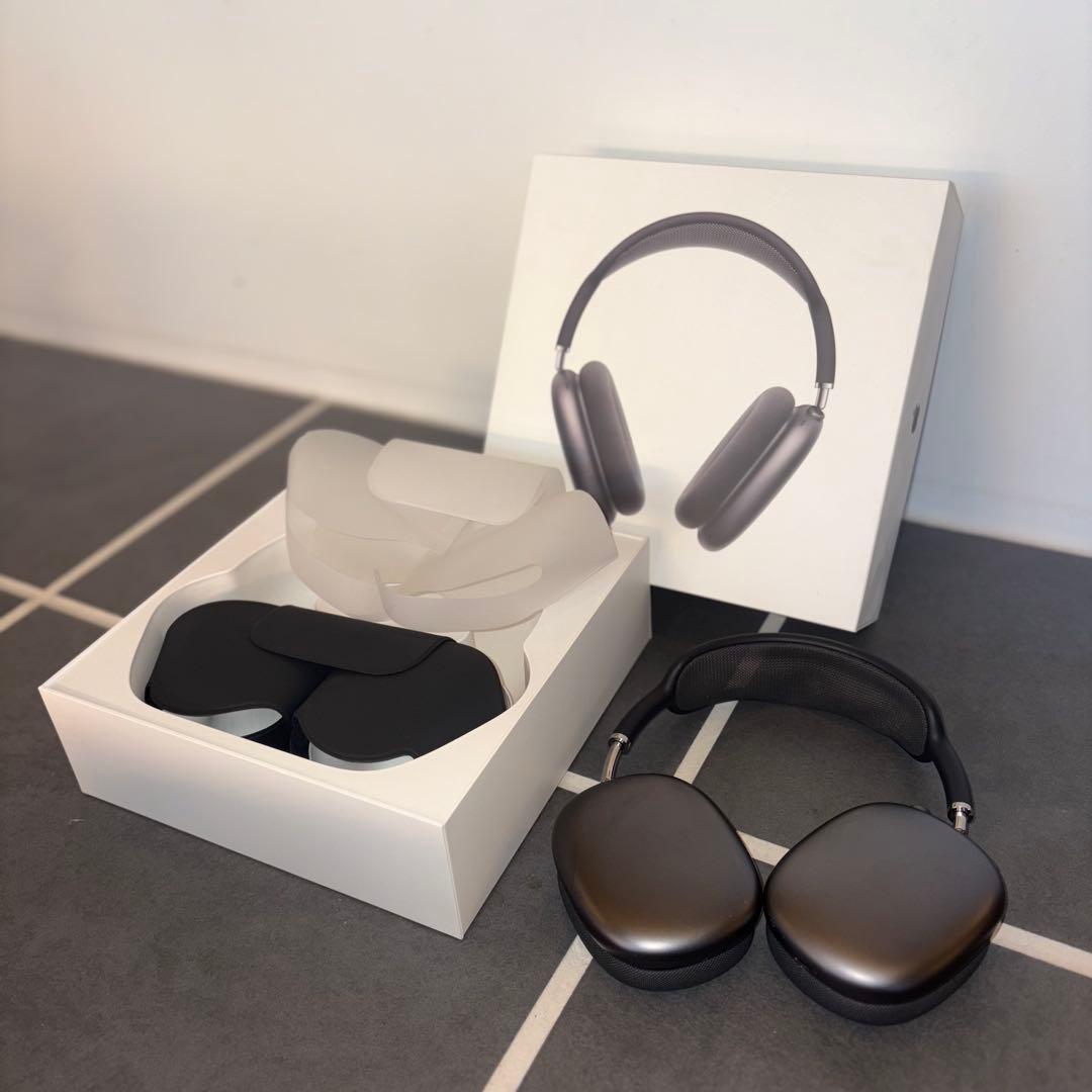 Airpods Max スペースグレイ 第一世代 ライトニング カバーあり