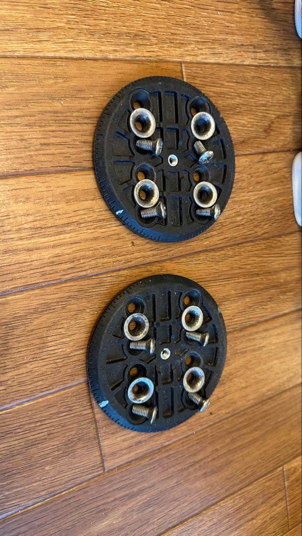 SP Binding スノボビンディング ホワイト、トゥキャップベルト黒は新品