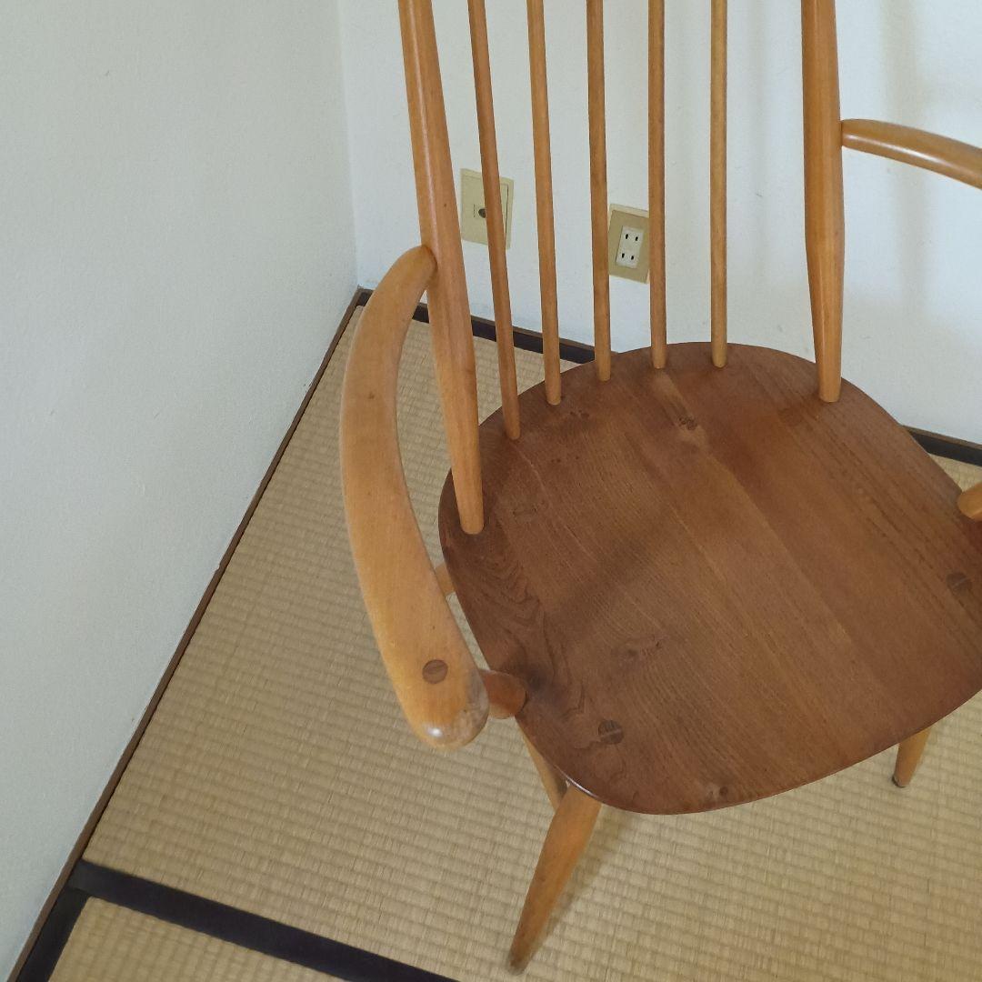 アーコールゴールドスミスアームチェア