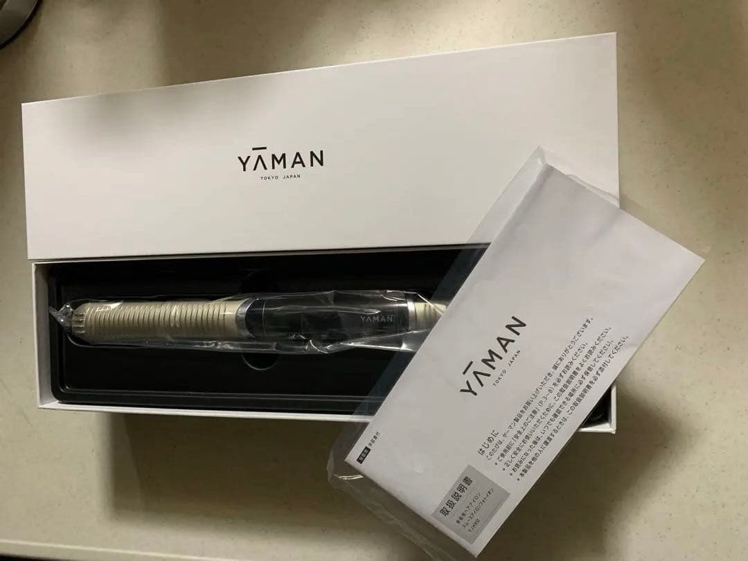 新品未使用　YAMAN スムースアイロンフォトイオンストレート