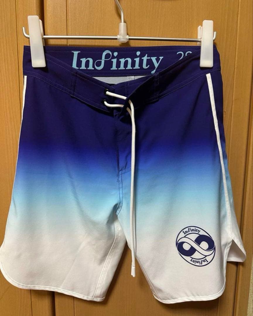 【最終お値下げ】Infinity サーフパンツ　サイズ28