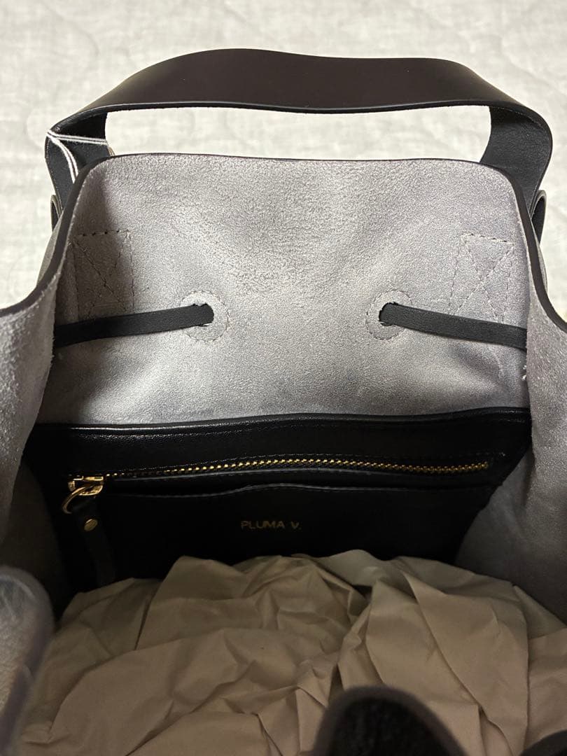 タグ付き新品未使用　PLUMA.V プルマサンク　スペイン製レザーリュック