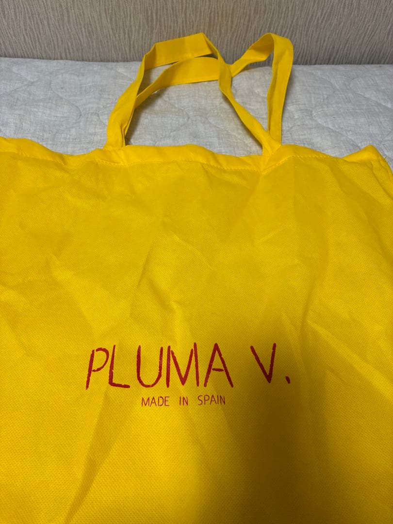 タグ付き新品未使用　PLUMA.V プルマサンク　スペイン製レザーリュック