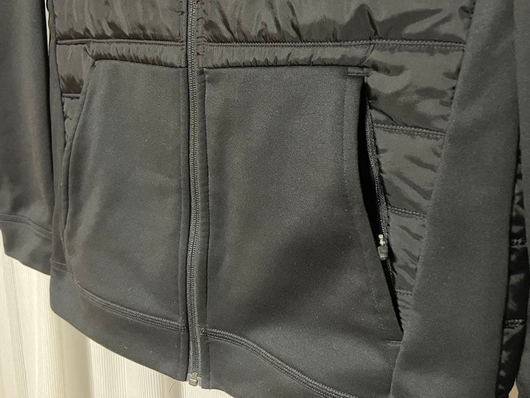 極美品 NIKE Therma WNTRZD フルジップ フーディー S 黒