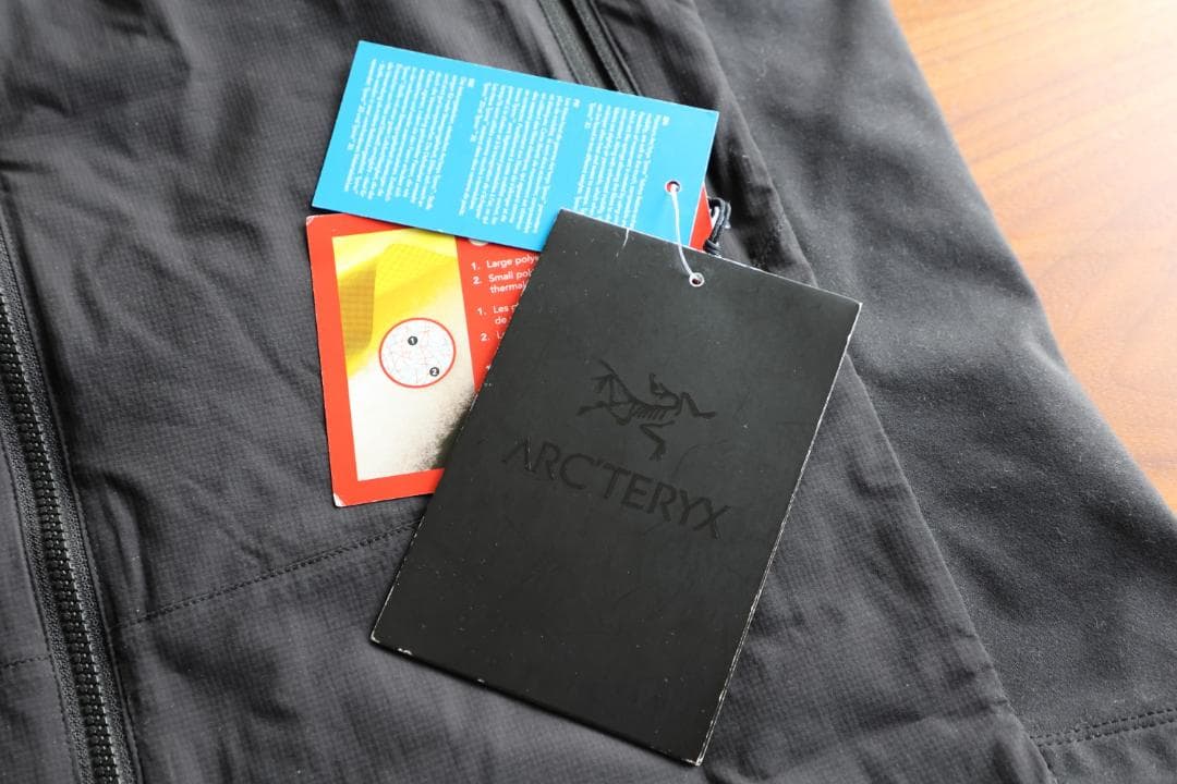 アークテリクス Atom SL Hoody 【Mサイズ】試着のみ