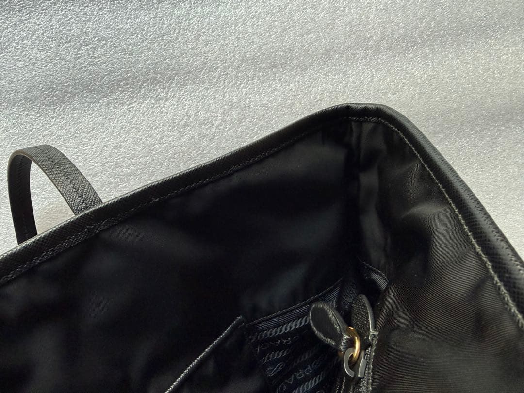 PRADA　プラダ　ナイロントートバッグ　ベルベット柄　ブラック