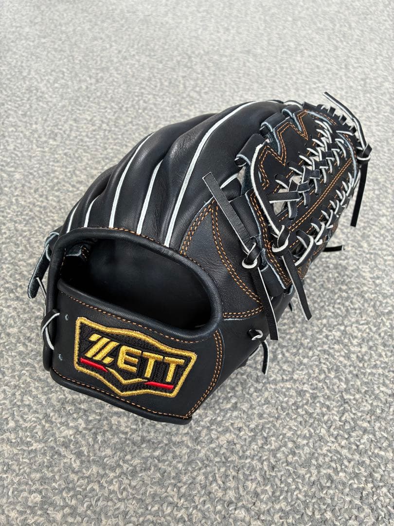 ZETTプロステイタス軟式内野手用グラブ