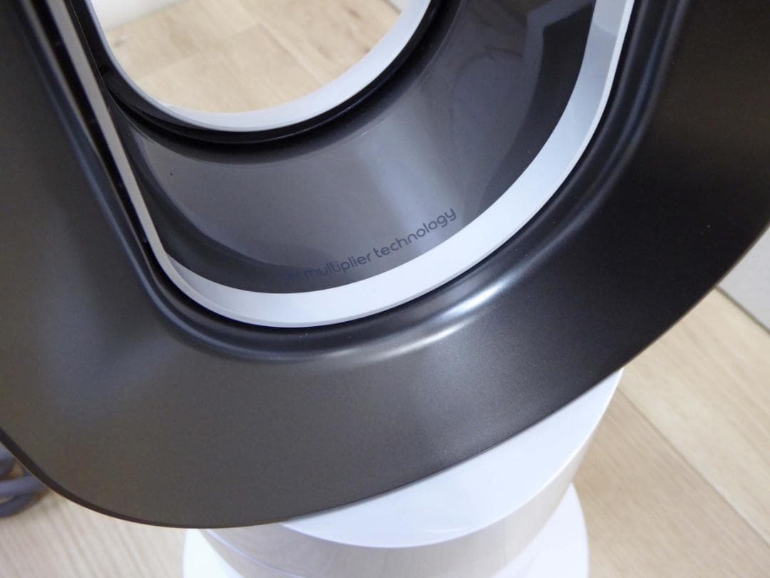 新品同様　Dyson AM09 hot+cool ダイソン 扇風機　2024年