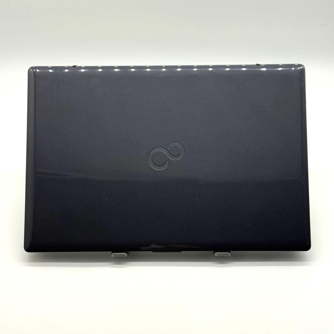 富士通 ノートパソコン 8世代 i7 新品SSD1TB Blu-ray 高音質