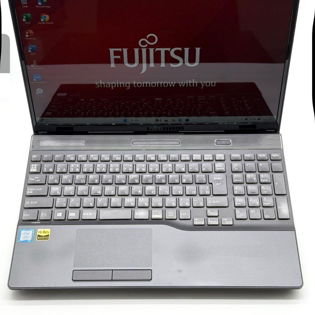 富士通 ノートパソコン 8世代 i7 新品SSD1TB Blu-ray 高音質