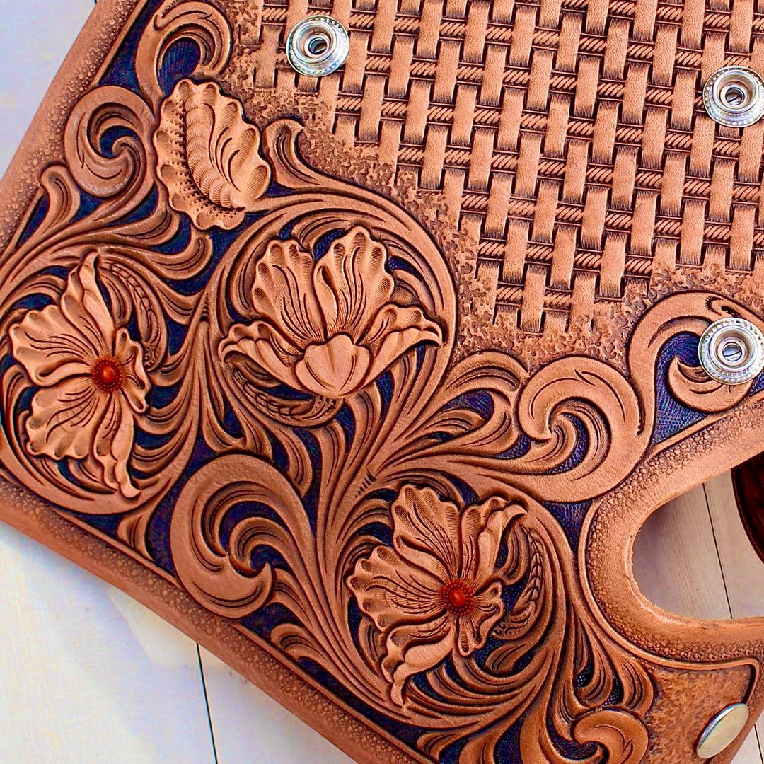 シザーケース【カービング/ナチュラル染色】