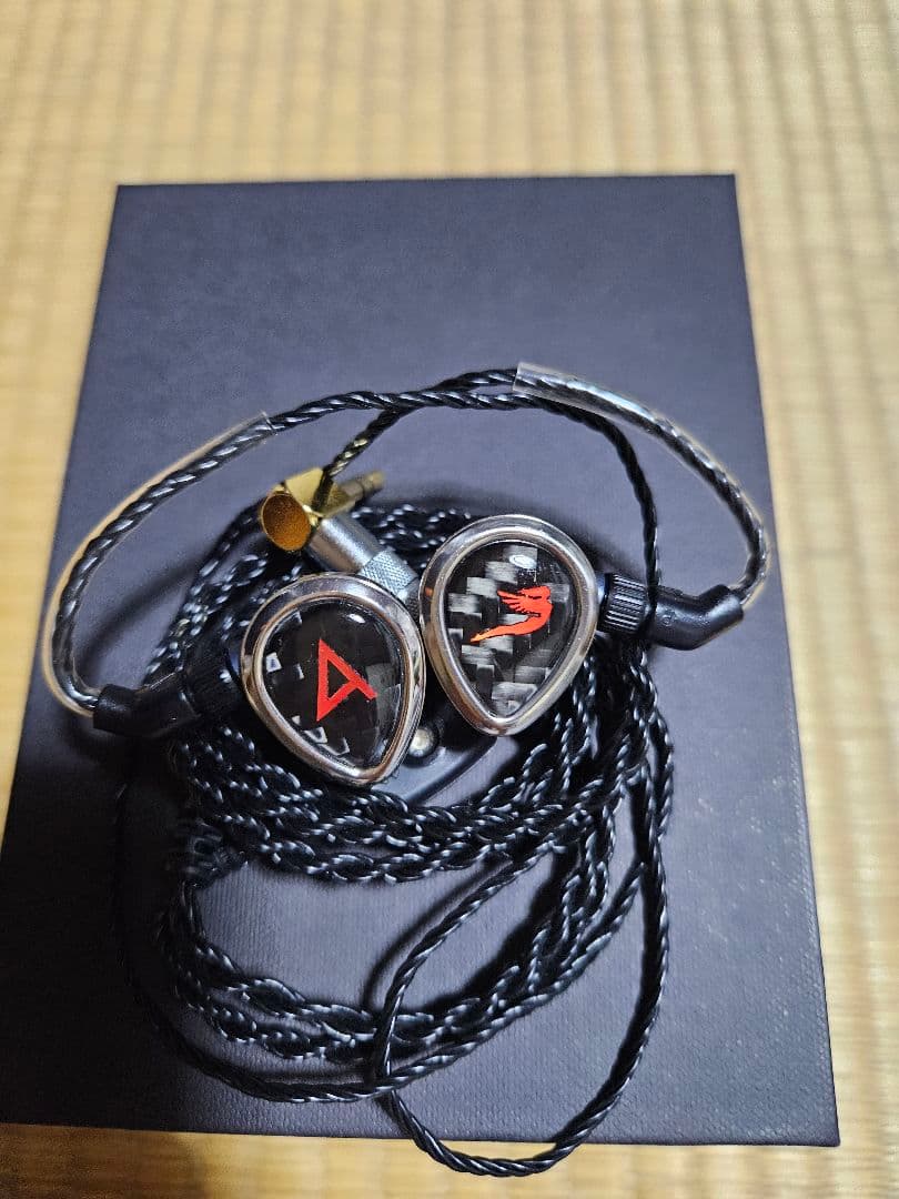 極美品　JH Audio RoxanneII