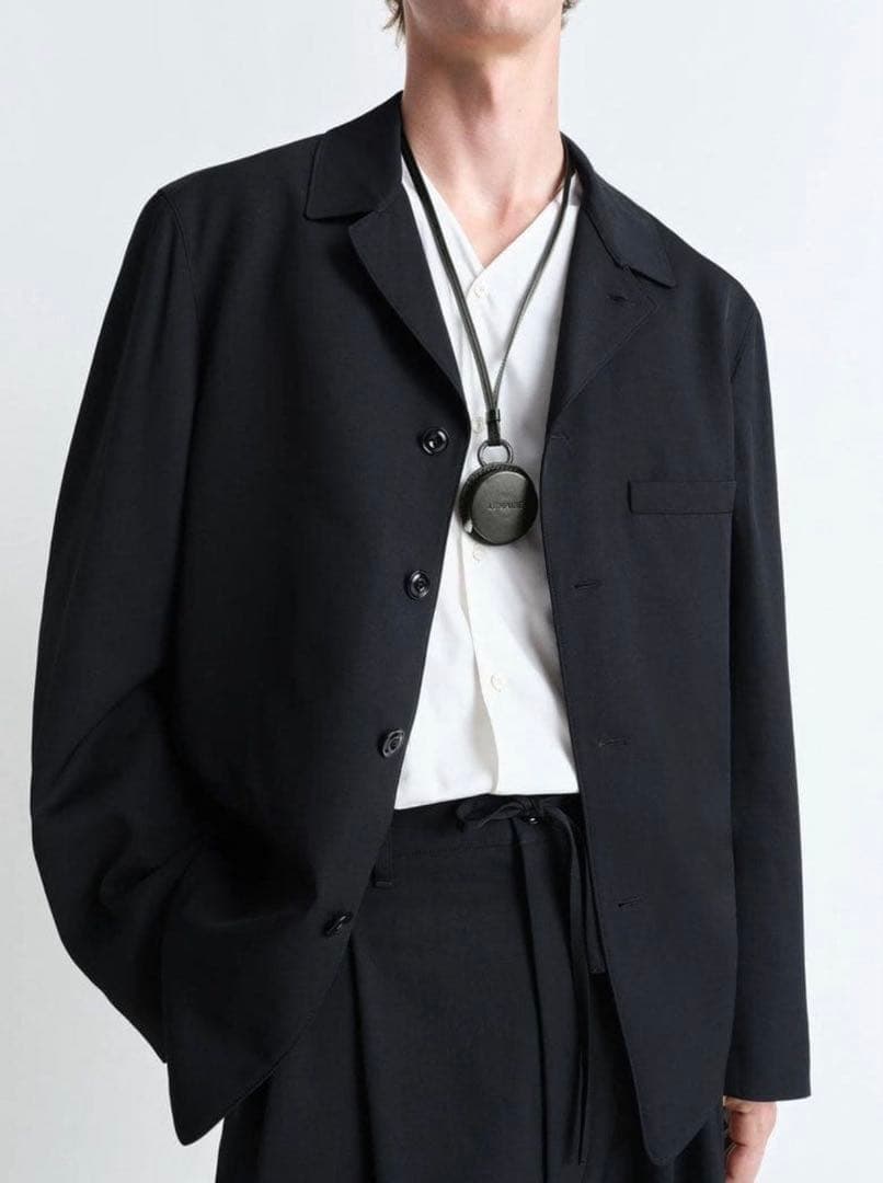 アクセサリー LEMAIRE MOLDED TAPE NECKLACE PEAT GREEN