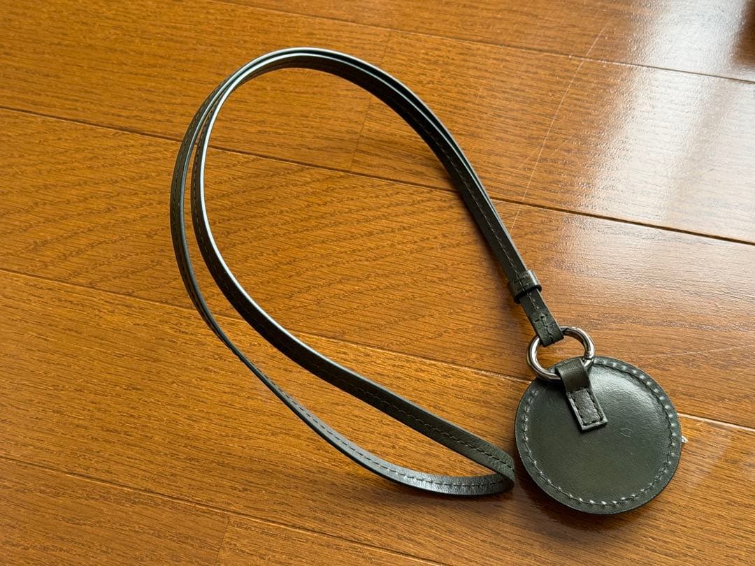 アクセサリー LEMAIRE MOLDED TAPE NECKLACE PEAT GREEN