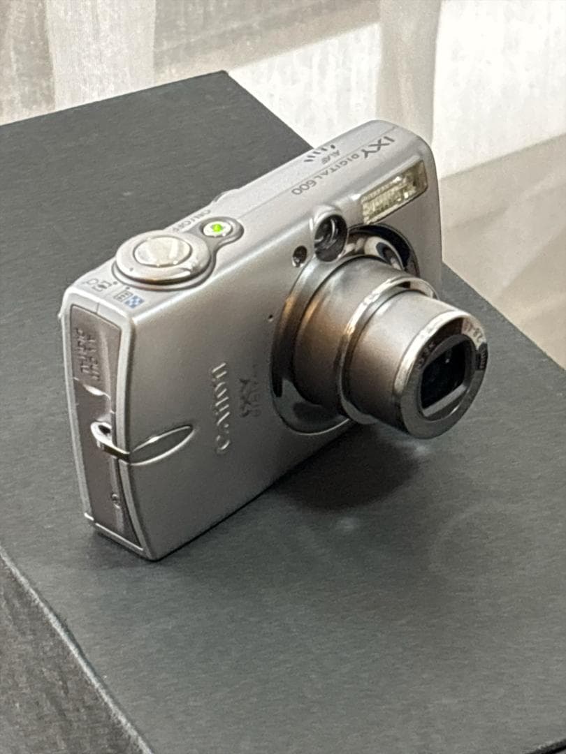 Canon IXY DIGITAL 600 コンパクトデジタルカメラ