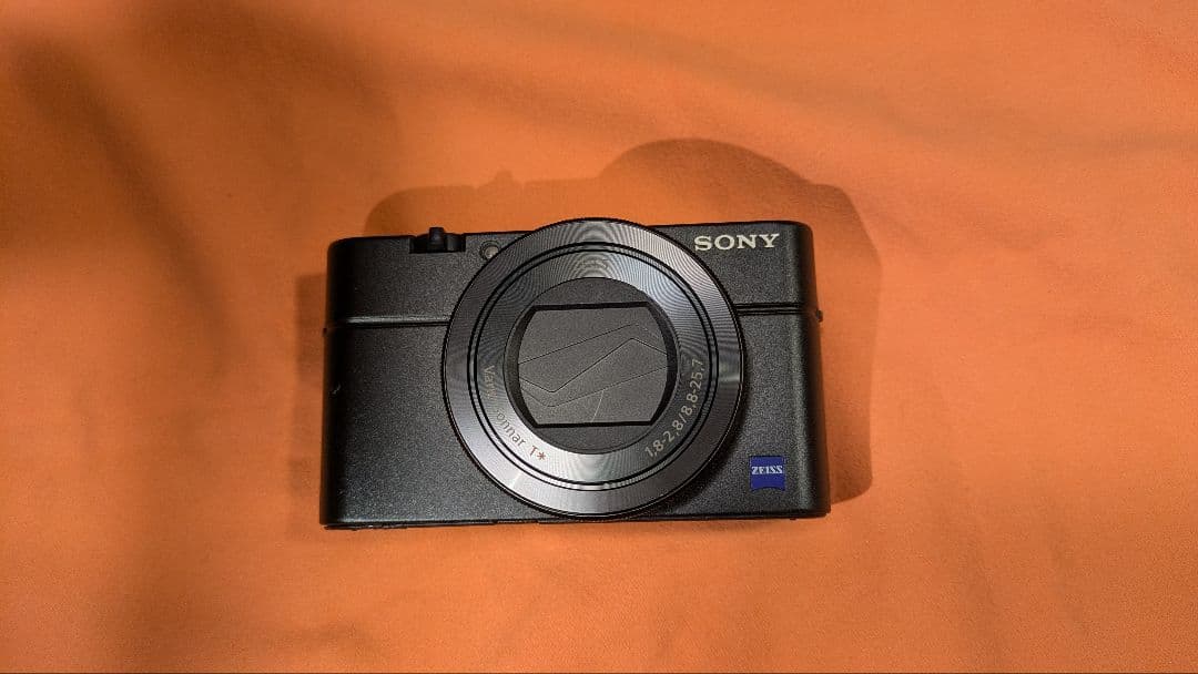 SONY RX100 III コンパクトデジタルカメラ　海外モデル