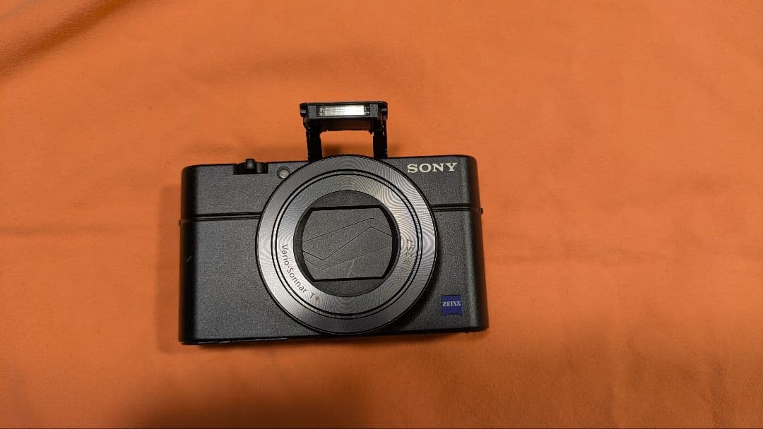 SONY RX100 III コンパクトデジタルカメラ　海外モデル