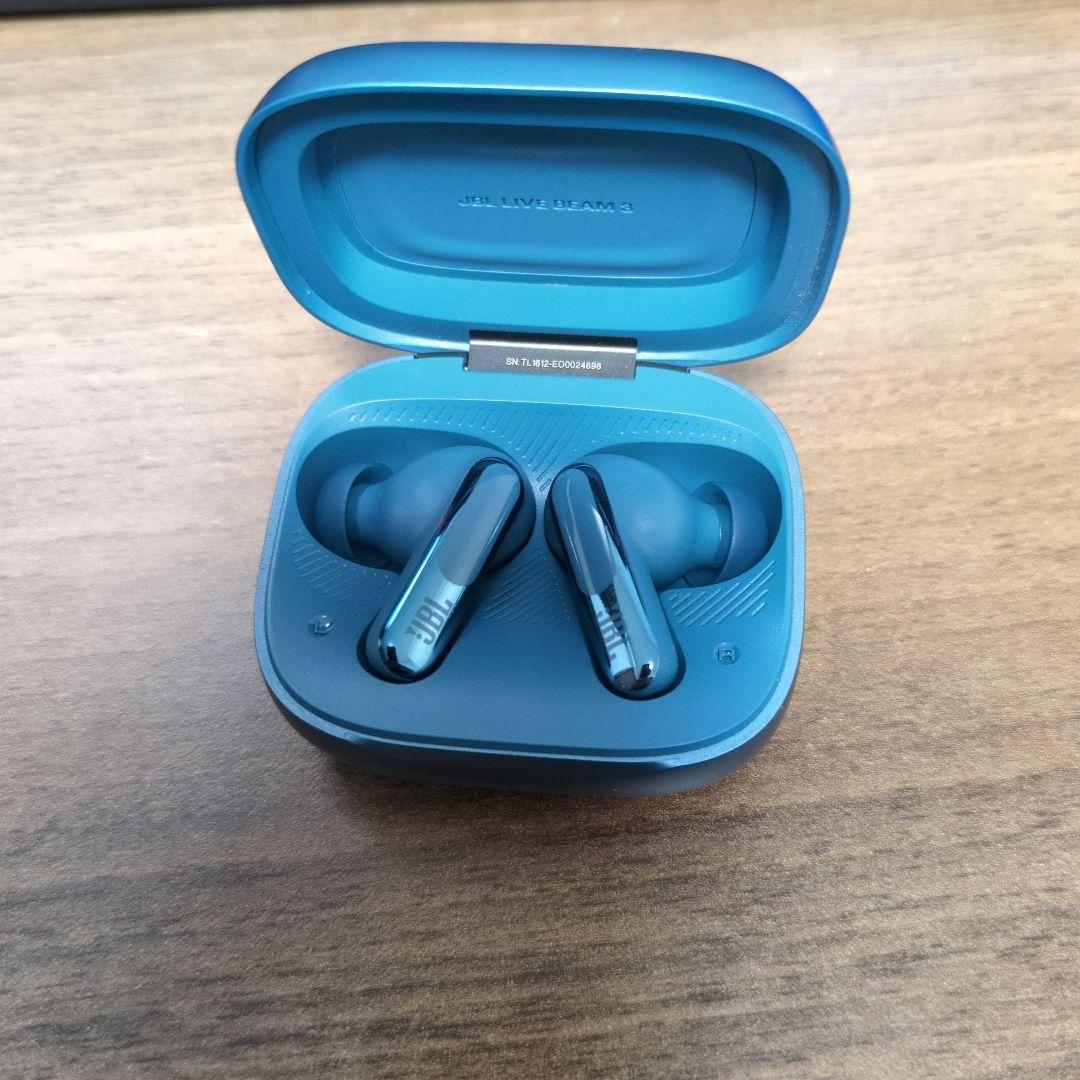 イヤホン JBL LIVE BEAM3