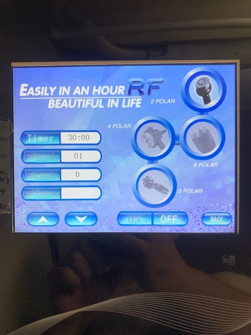 値下げ　キャビテーション　ラジオ波　美容機　海外製　説明書なし