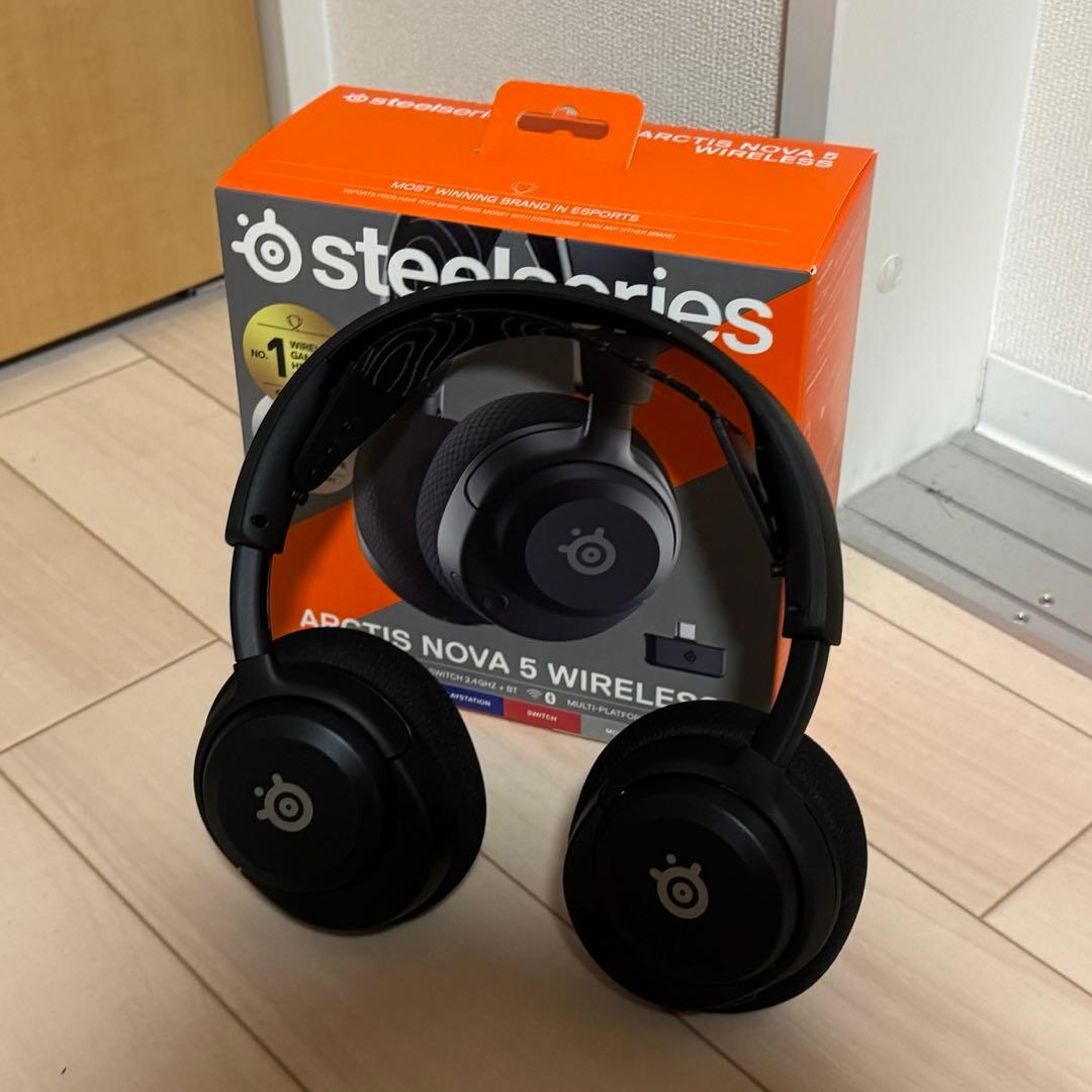 SteelSeries Arctis Nova 5 Wireless 美品