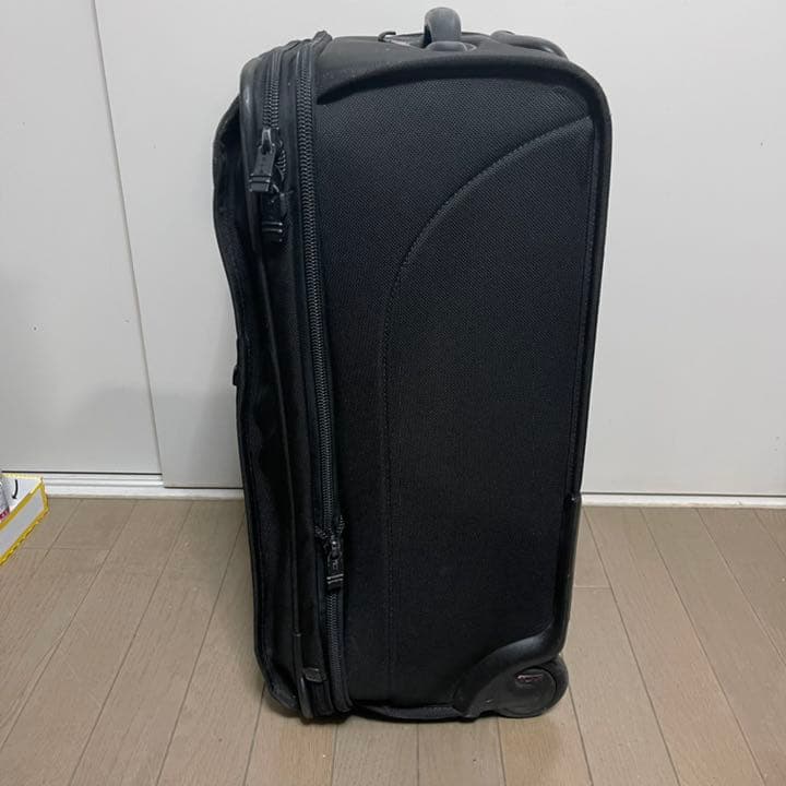 TUMI 2輪　キャリーケース