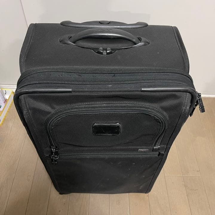 TUMI 2輪　キャリーケース
