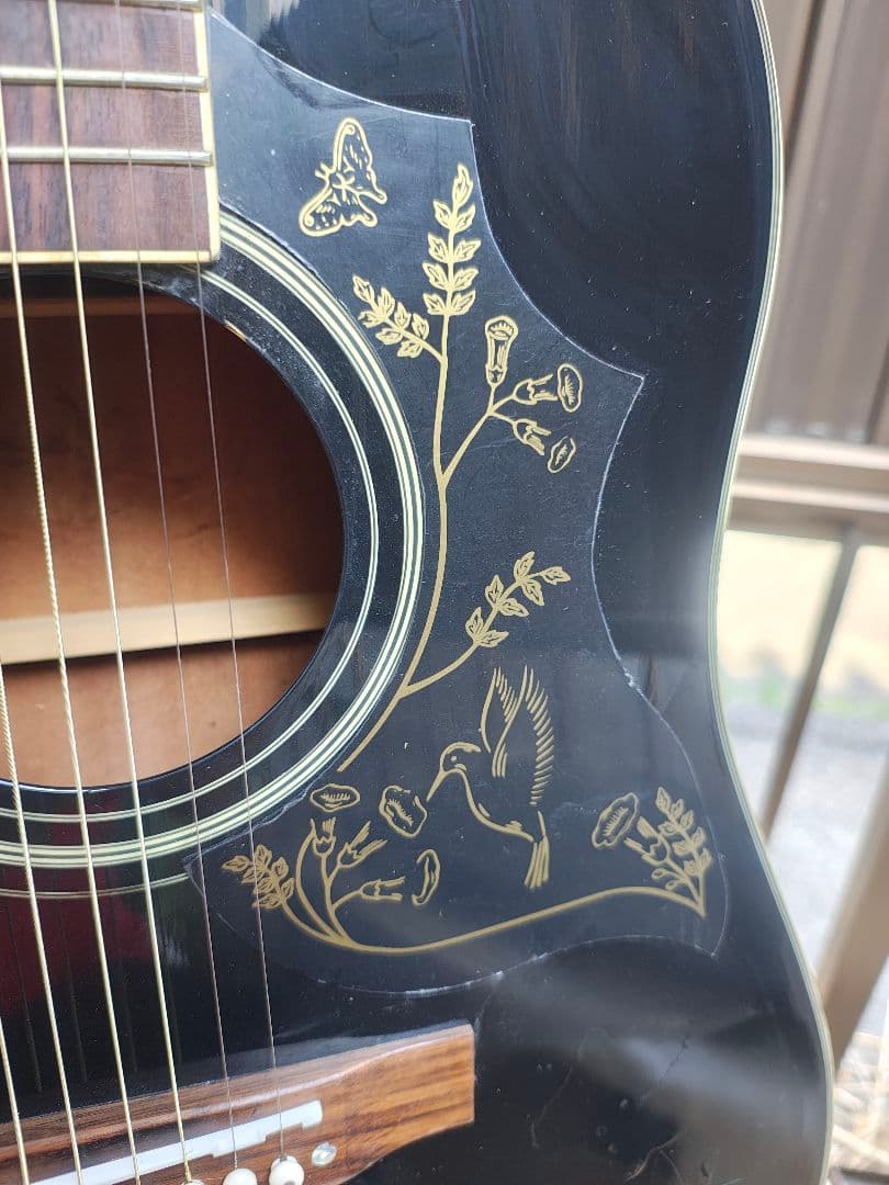 美品 ブラックハミングバード ピックアップ付エレアコ レリック加工