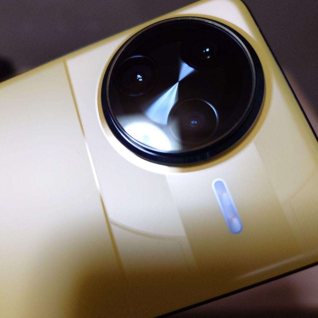 POCO F7 Ultra イエロー　512GB （国内版）