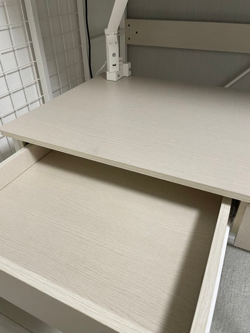 ☆美品・値下げ交渉可☆ロフトベッド（ニトリ）｜おまけ付き