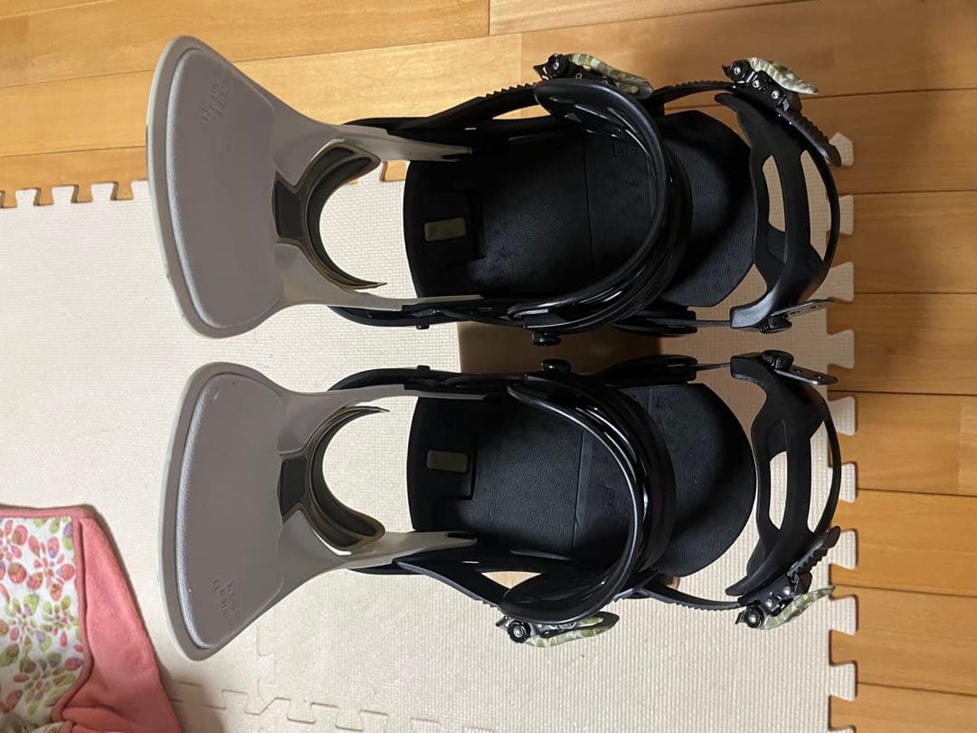 バートン　カーテルX サイズM ホワイト×ブラック