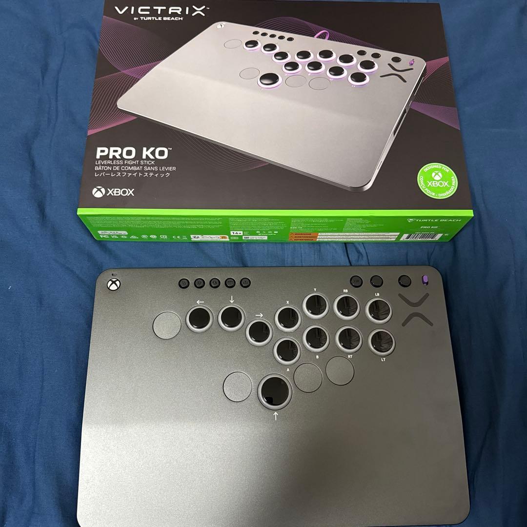 Victrix Pro KO Xbox用コントローラー