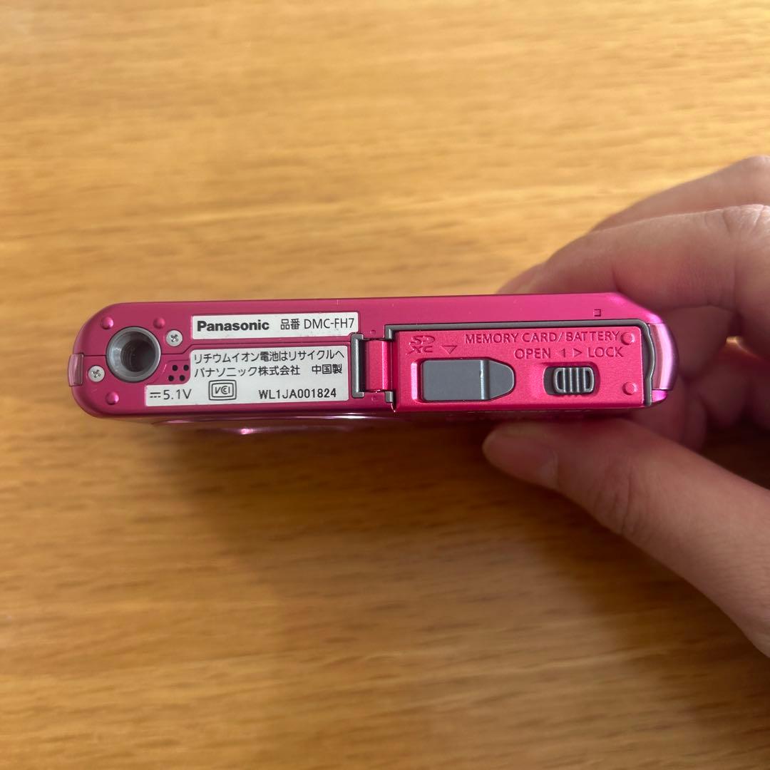 動作確認済　Panasonic LUMIX DMC-FH7 ピンク　カメラ