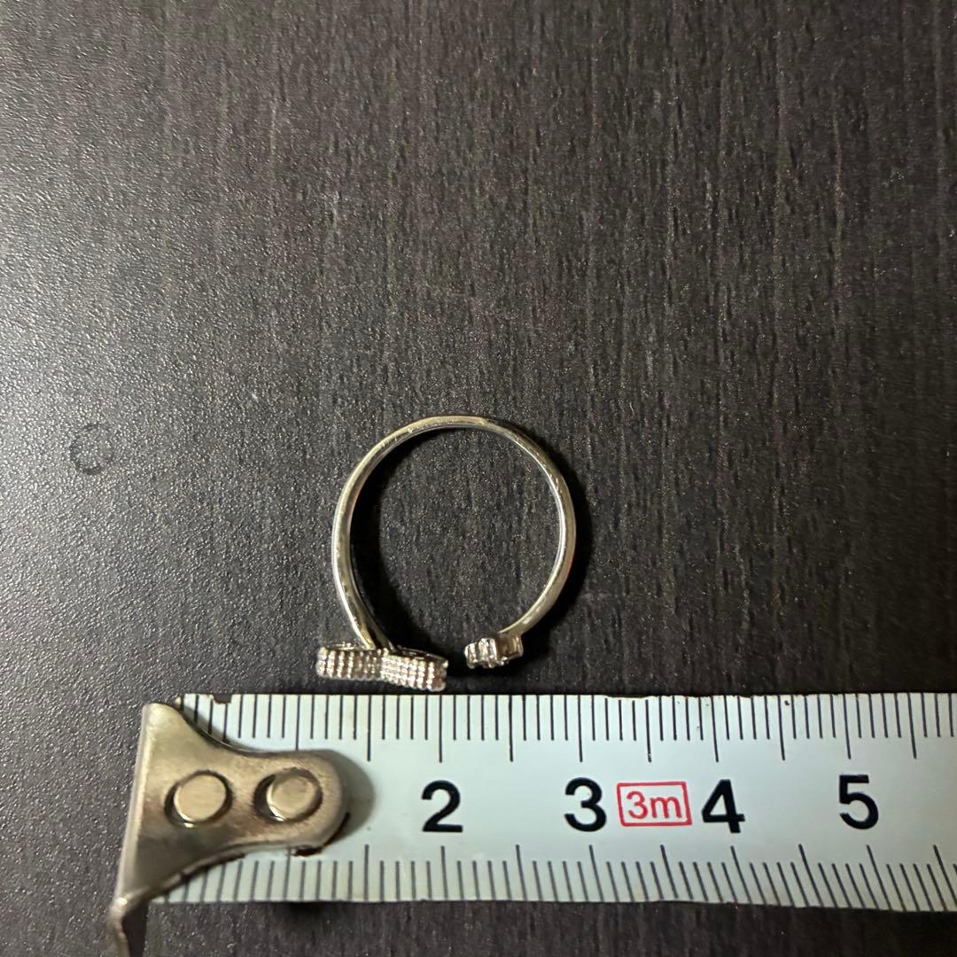 パピヨン　マザーオブパール　リング