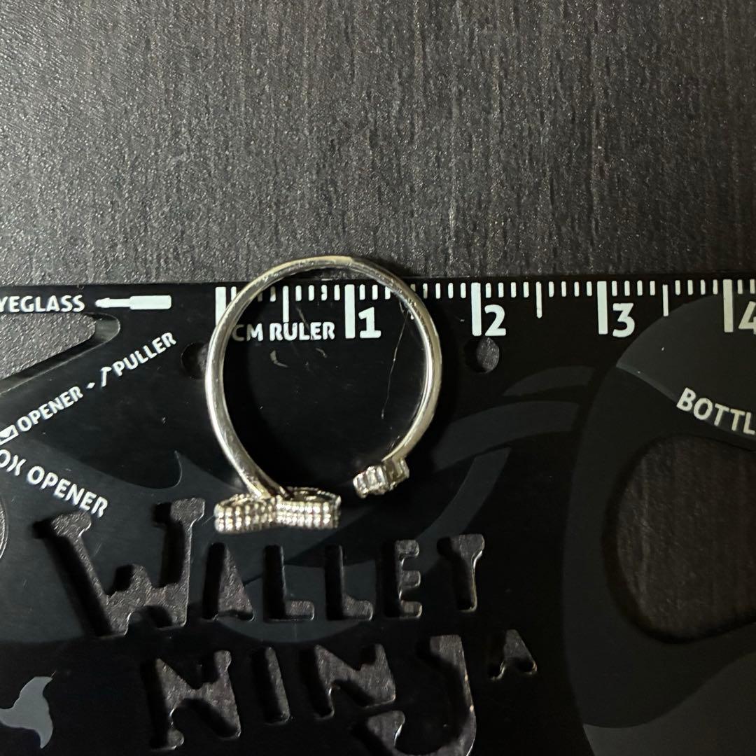 パピヨン　マザーオブパール　リング